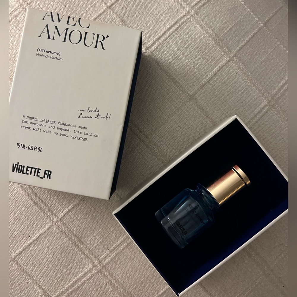 Violette FR perfume full bottle